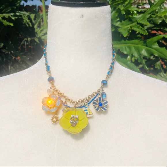 Betsey Johnson Jewelry - Vintage Betsey Johnson Ivy League Necklace Betsey Johnson Jewelry - Vintage Betsey Johnson Ivy League Necklace